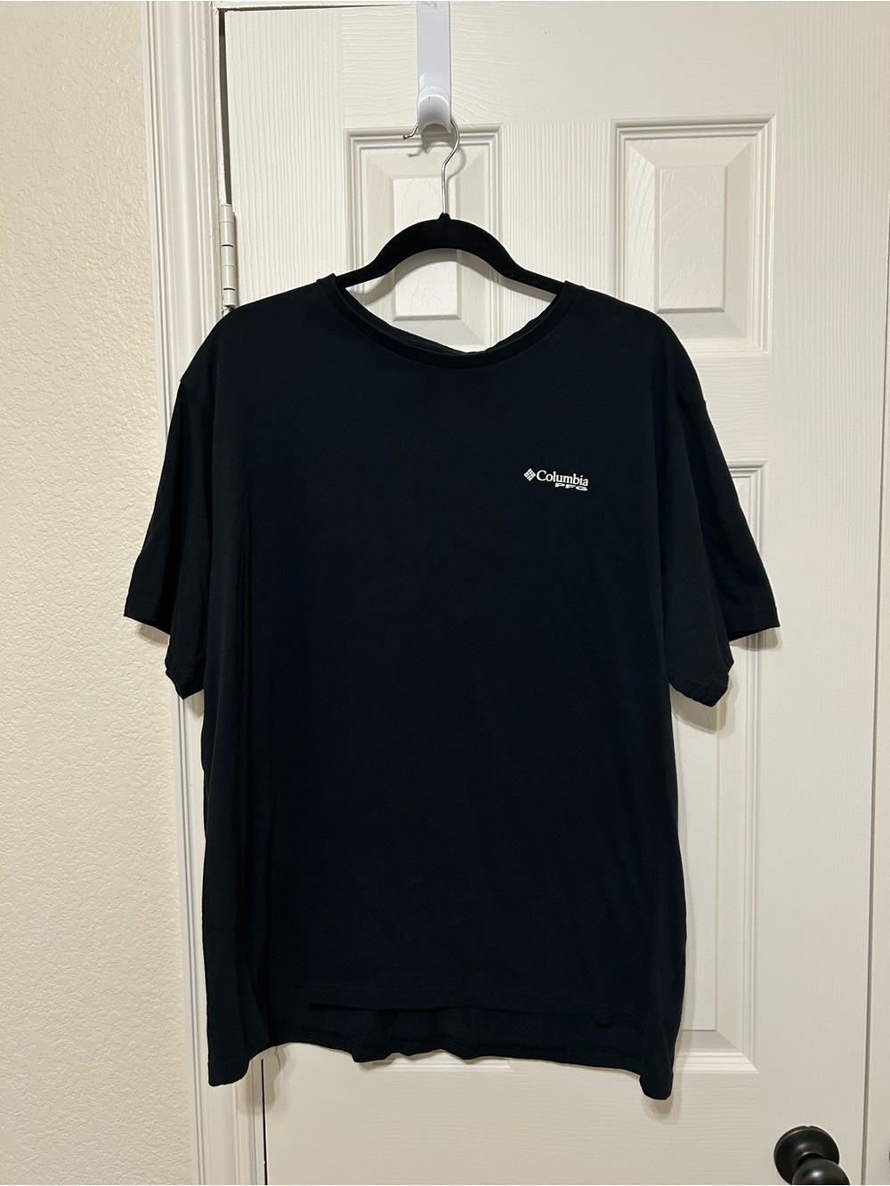 Columbia Men's Black Short-Sleeve Logo Tee size XXL fishing athleisure